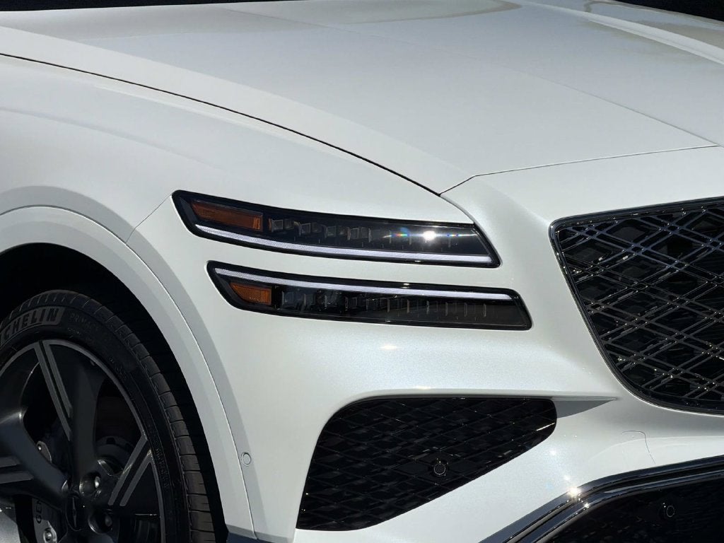 2027 Genesis GV80 2.5T PRESTIGE