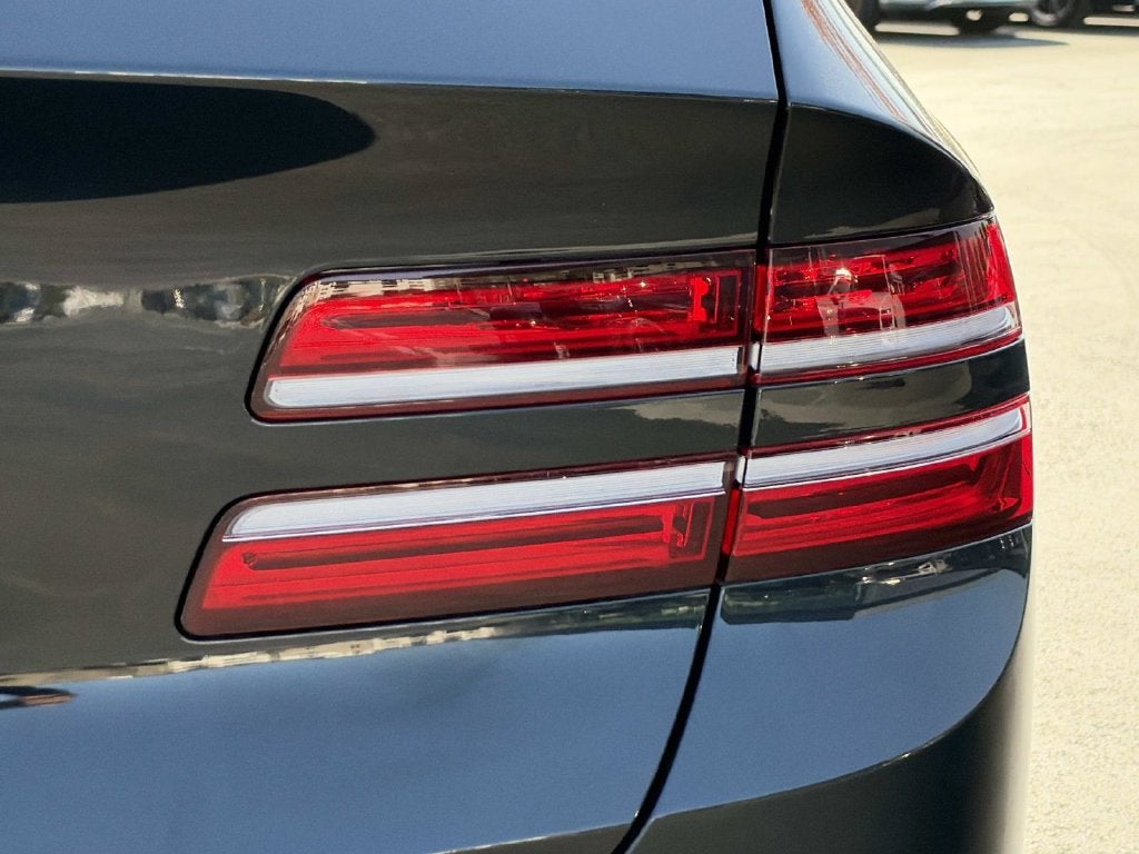 2027 Genesis GV80 2.5T