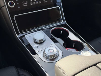 2027 Genesis GV80 2.5T