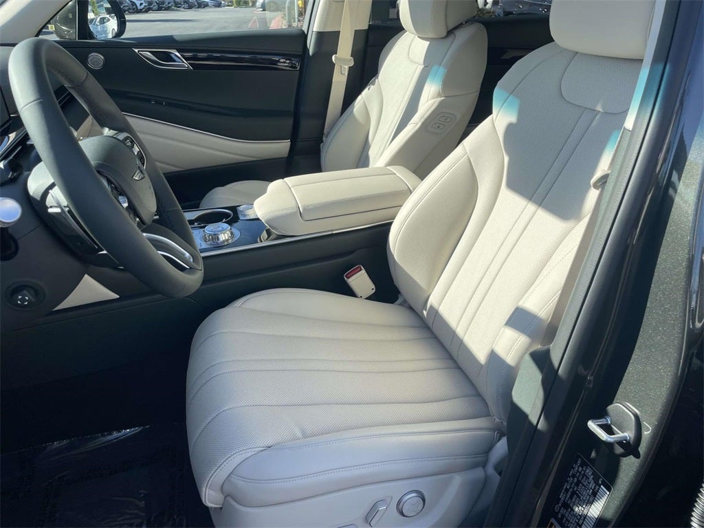 2026 Genesis GV80 2.5T