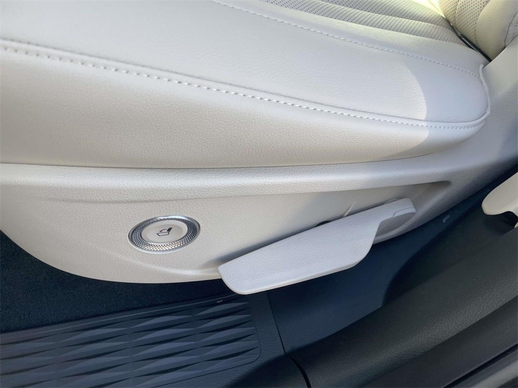 2026 Genesis GV80 2.5T