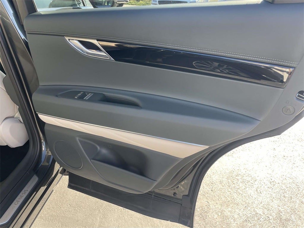 2026 Genesis GV80 2.5T