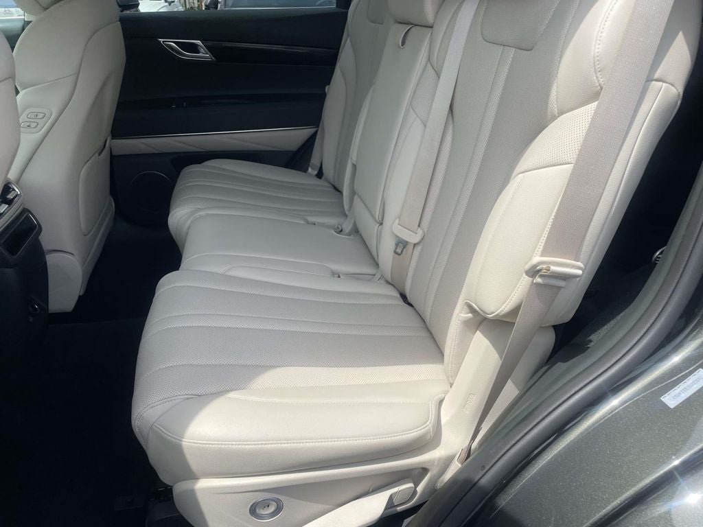 2025 Genesis GV80 2.5T