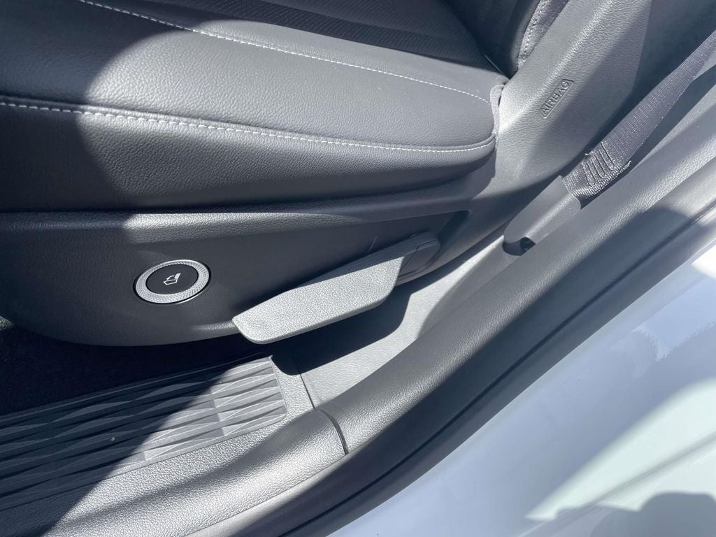 2026 Genesis GV80 2.5T