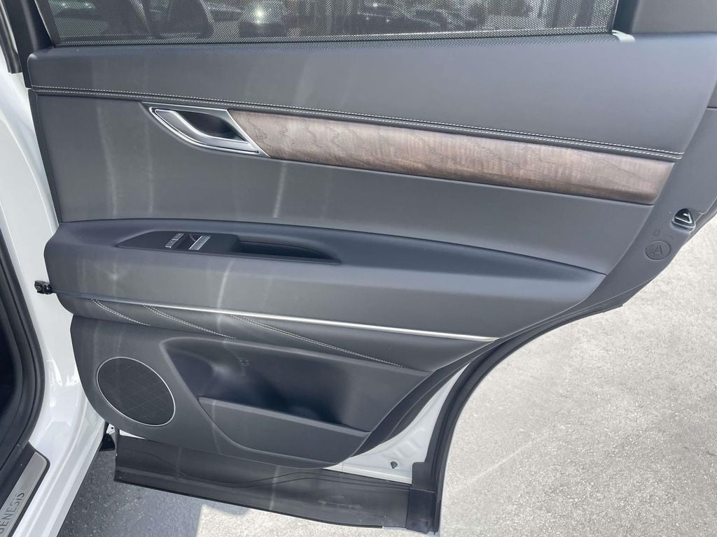 2026 Genesis GV80 2.5T