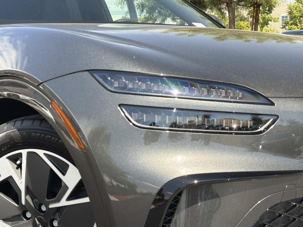 2026 Genesis GV60 Base