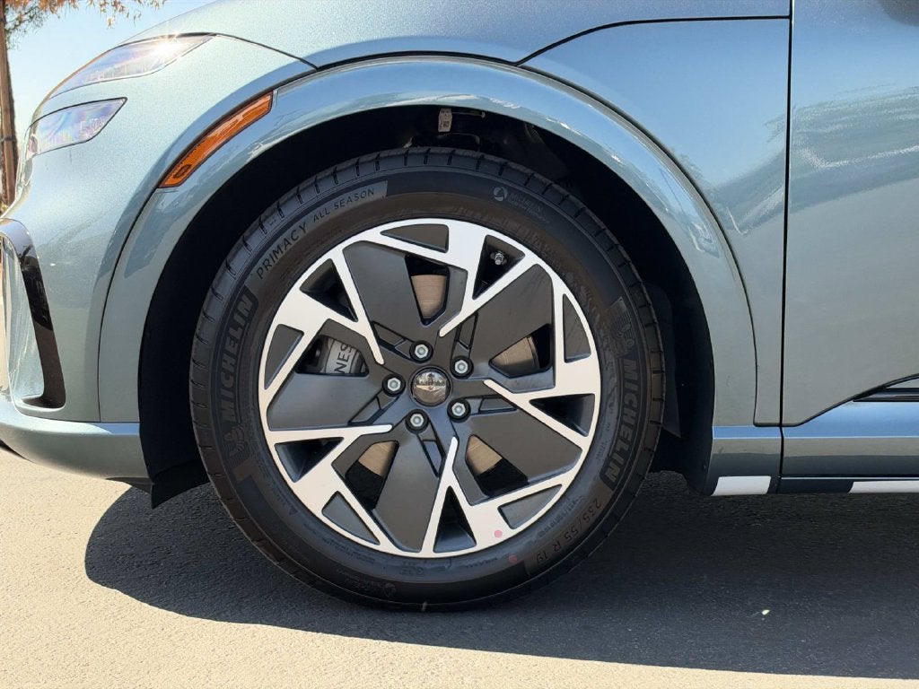 2027 Genesis GV60 STANDARD
