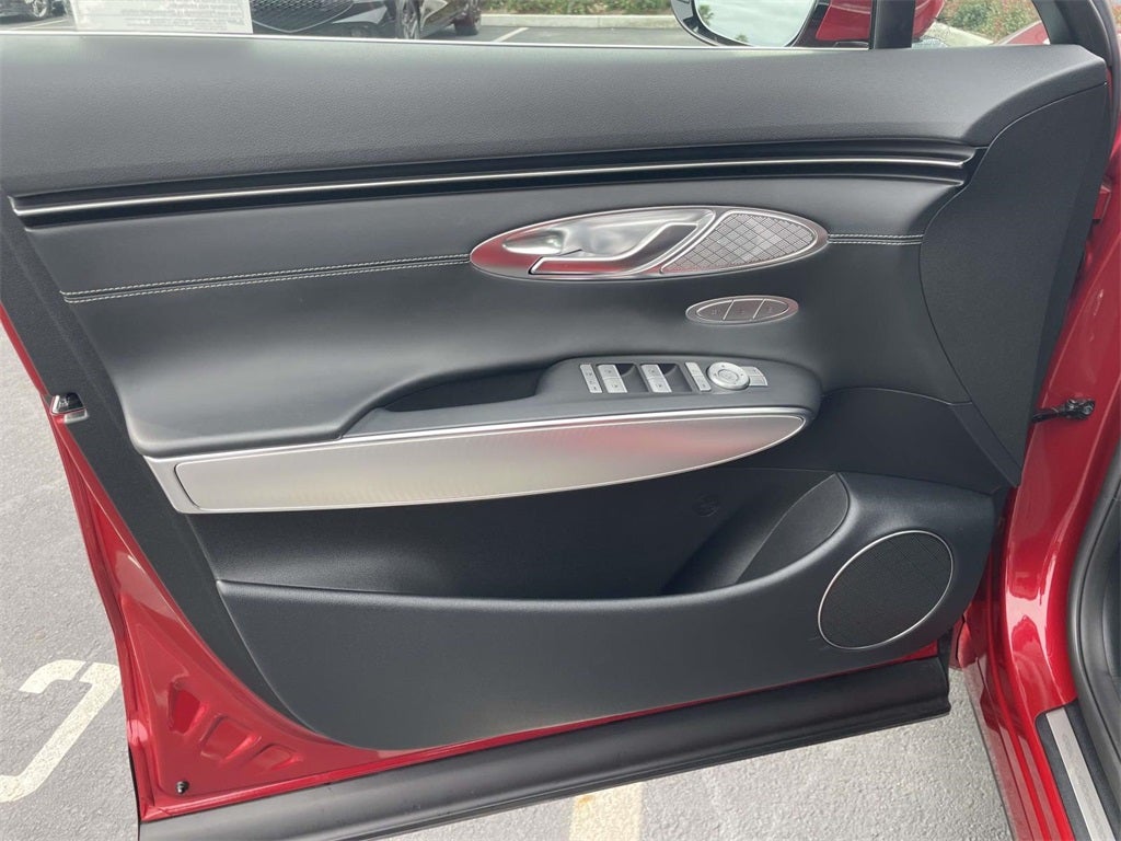 2023 Genesis GV70 2.5T