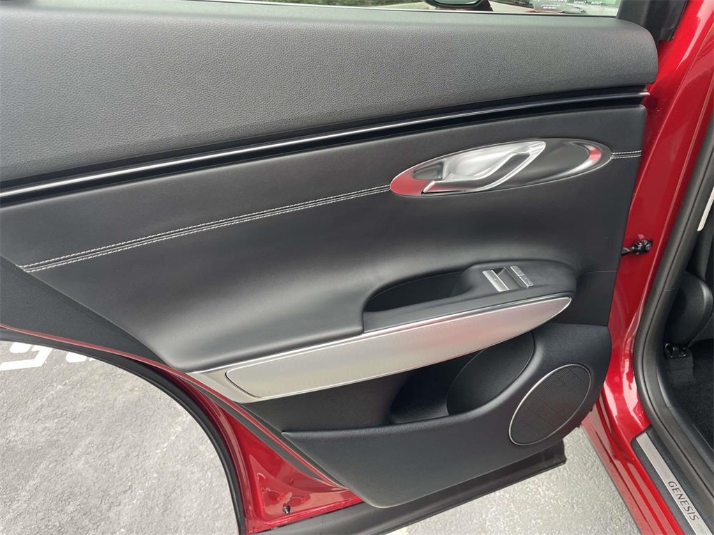 2023 Genesis GV70 2.5T