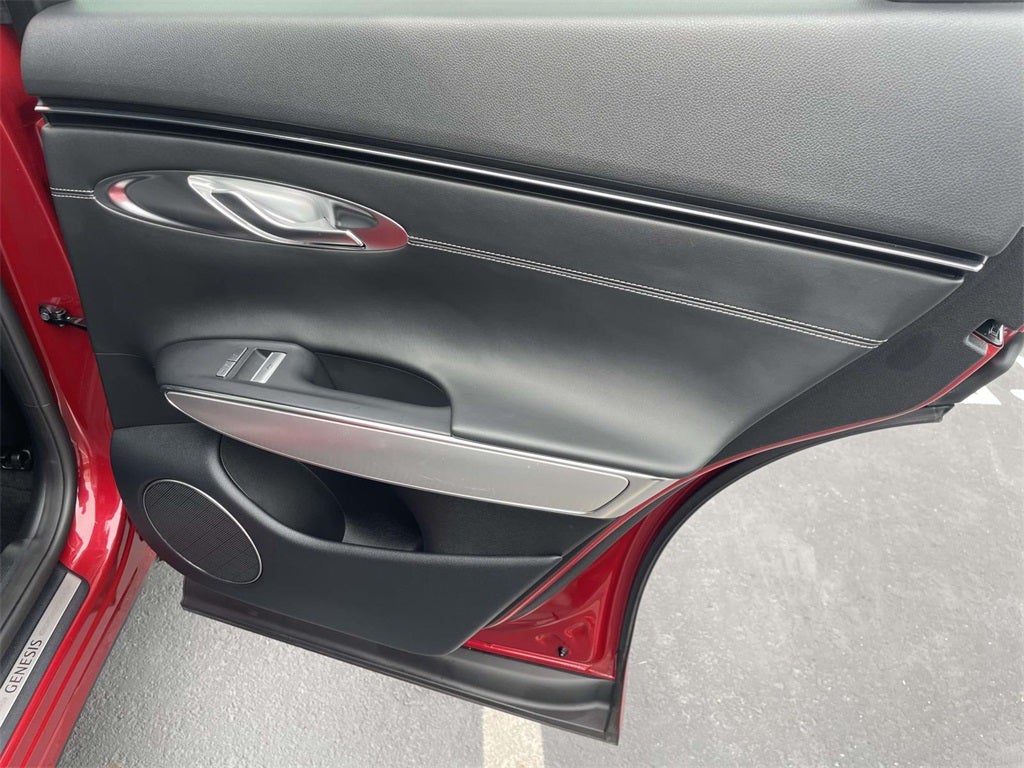 2023 Genesis GV70 2.5T