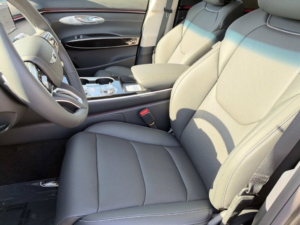 2027 Genesis GV70 2.5T