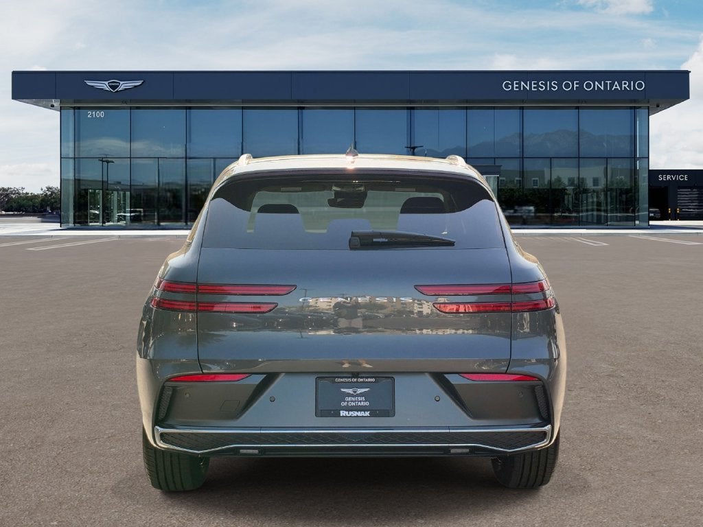 2027 Genesis GV70 2.5T