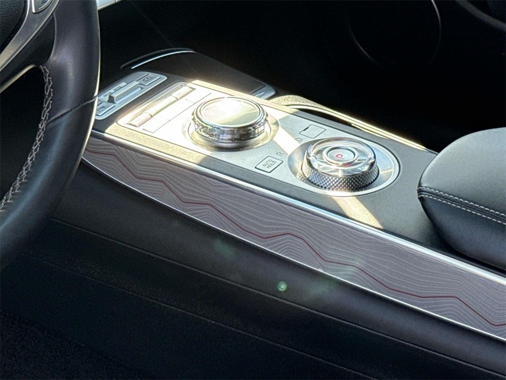 2022 Genesis GV70 2.5T