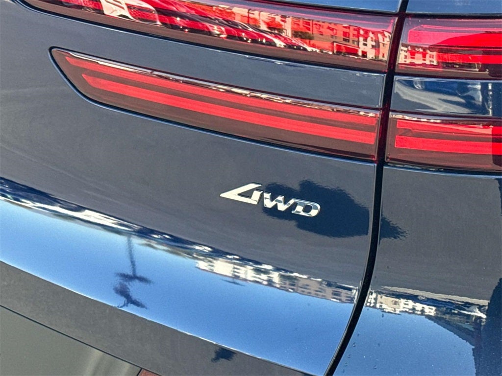 2022 Genesis GV70 2.5T