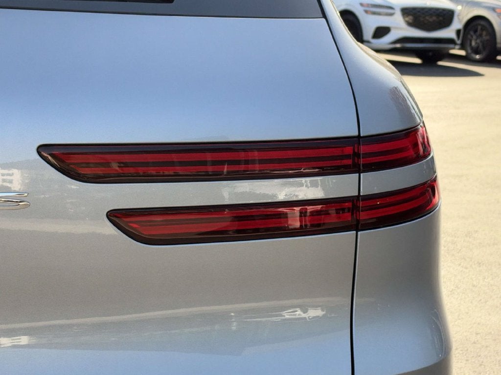 2027 Genesis GV70 2.5T