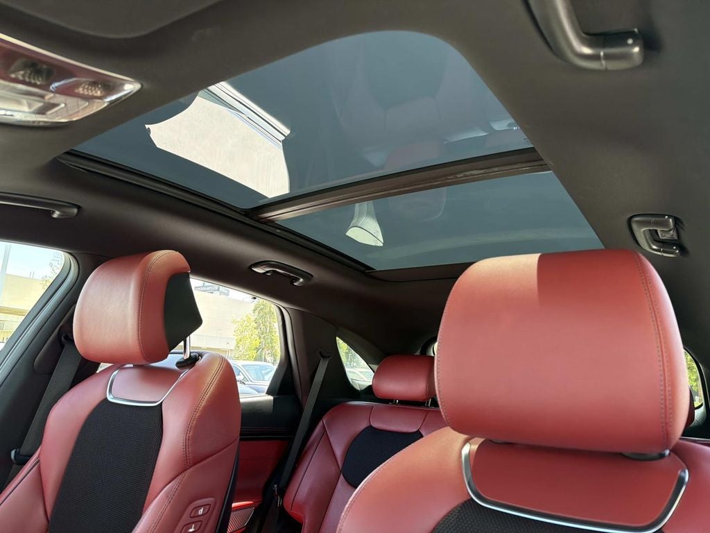 2023 Genesis GV70 2.5T Sport Prestige