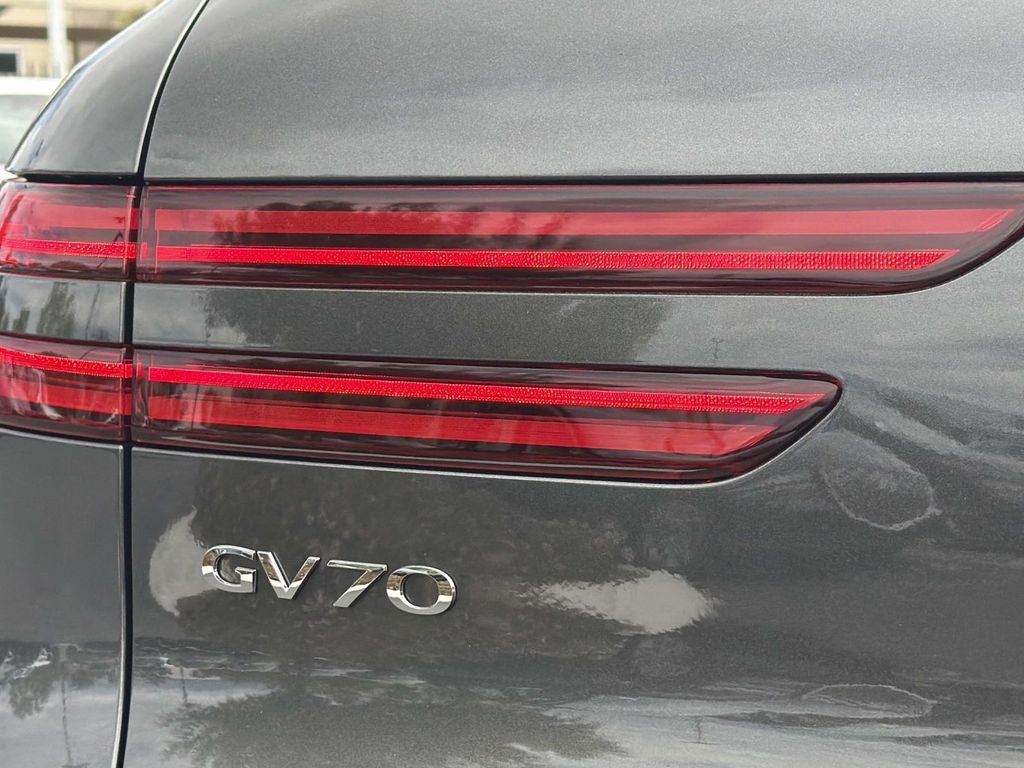 2026 Genesis GV70 2.5T Select