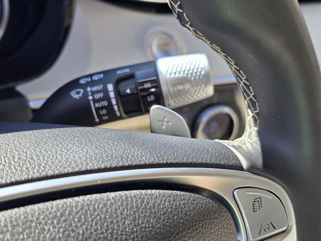 2023 Genesis GV70 2.5T Select