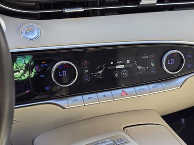 2023 Genesis GV70 2.5T Select