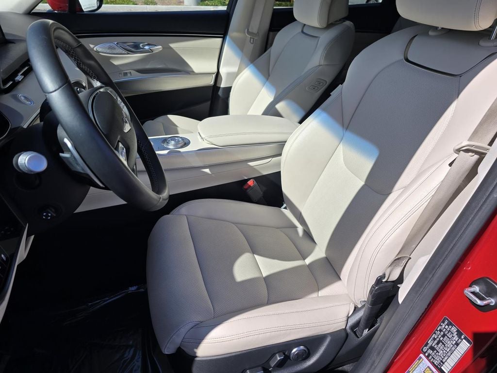 2023 Genesis GV70 2.5T Select