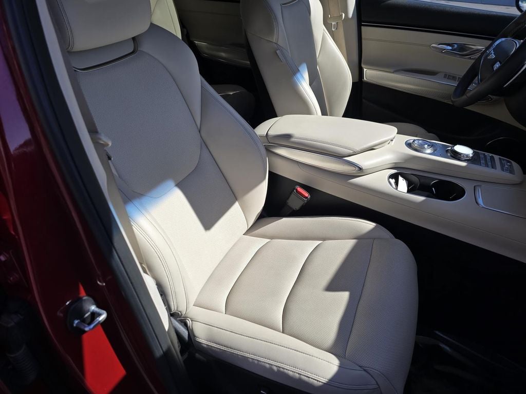 2023 Genesis GV70 2.5T Select