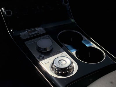 2027 Genesis GV70 2.5T