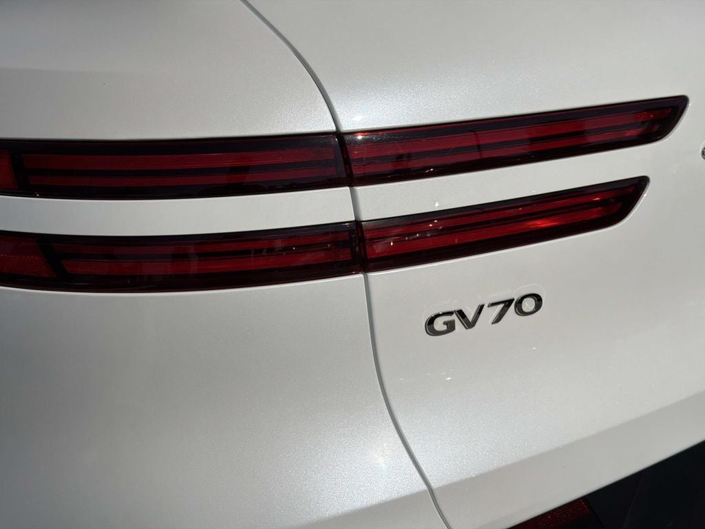 2023 Genesis GV70 2.5T Sport Prestige