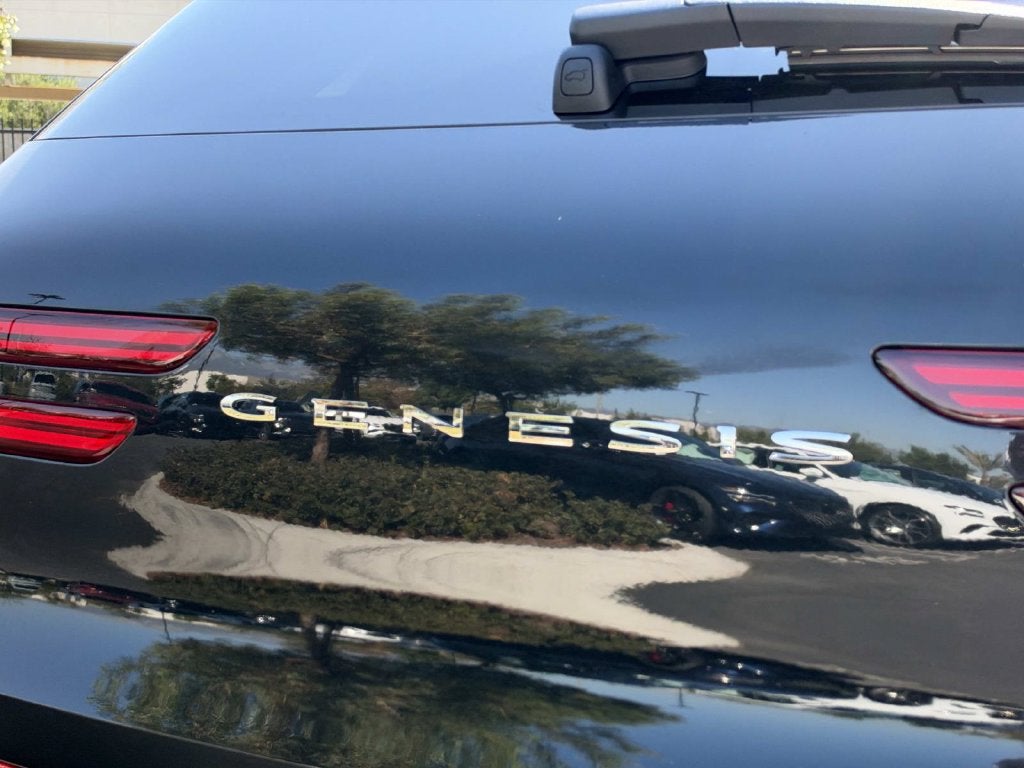 2027 Genesis GV70 2.5T