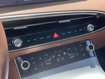 2026 Genesis GV70 2.5T Advanced