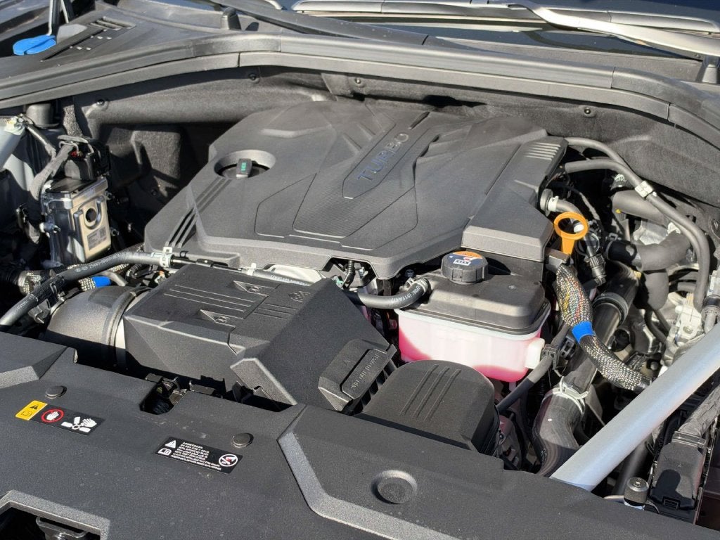 2027 Genesis GV70 2.5T ADVANCED