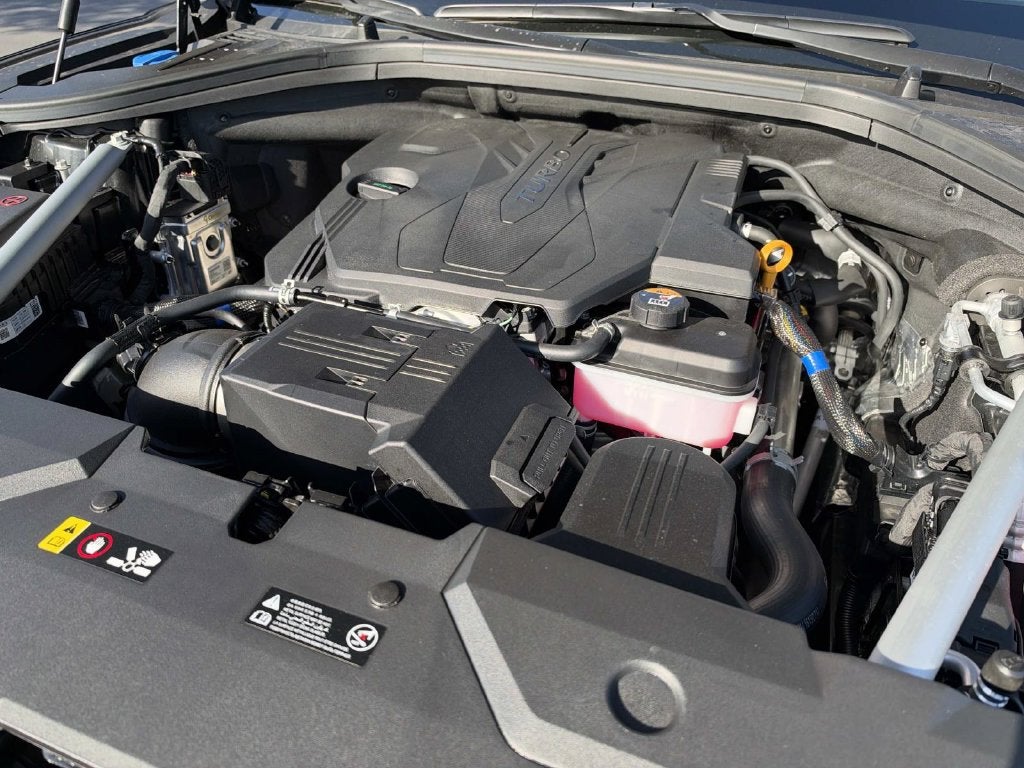 2027 Genesis GV70 2.5T ADVANCED