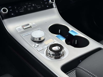 2027 Genesis GV70 2.5T ADVANCED