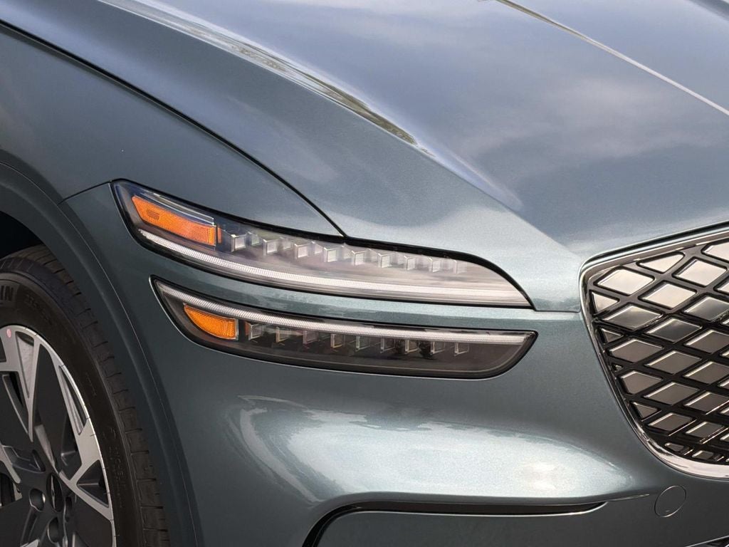 2027 Genesis Electrified GV70 STANDARD