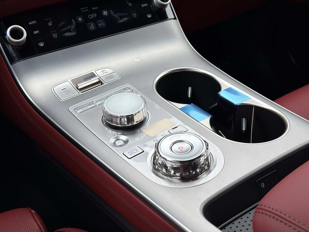 2027 Genesis GV70 2.5T SPORT PRESTIGE