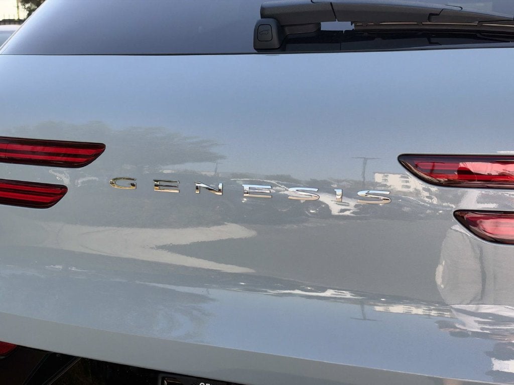 2027 Genesis GV70 2.5T SPORT PRESTIGE