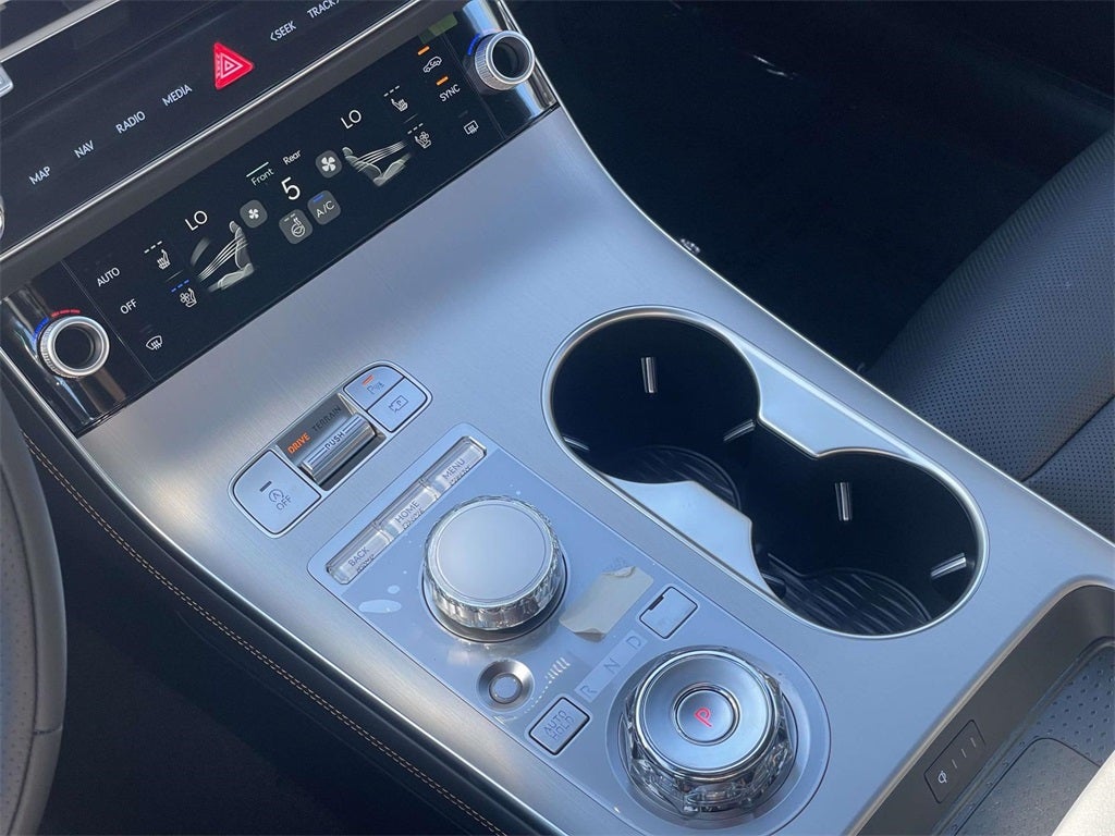 2026 Genesis GV70 3.5T SPORT ADVANCED