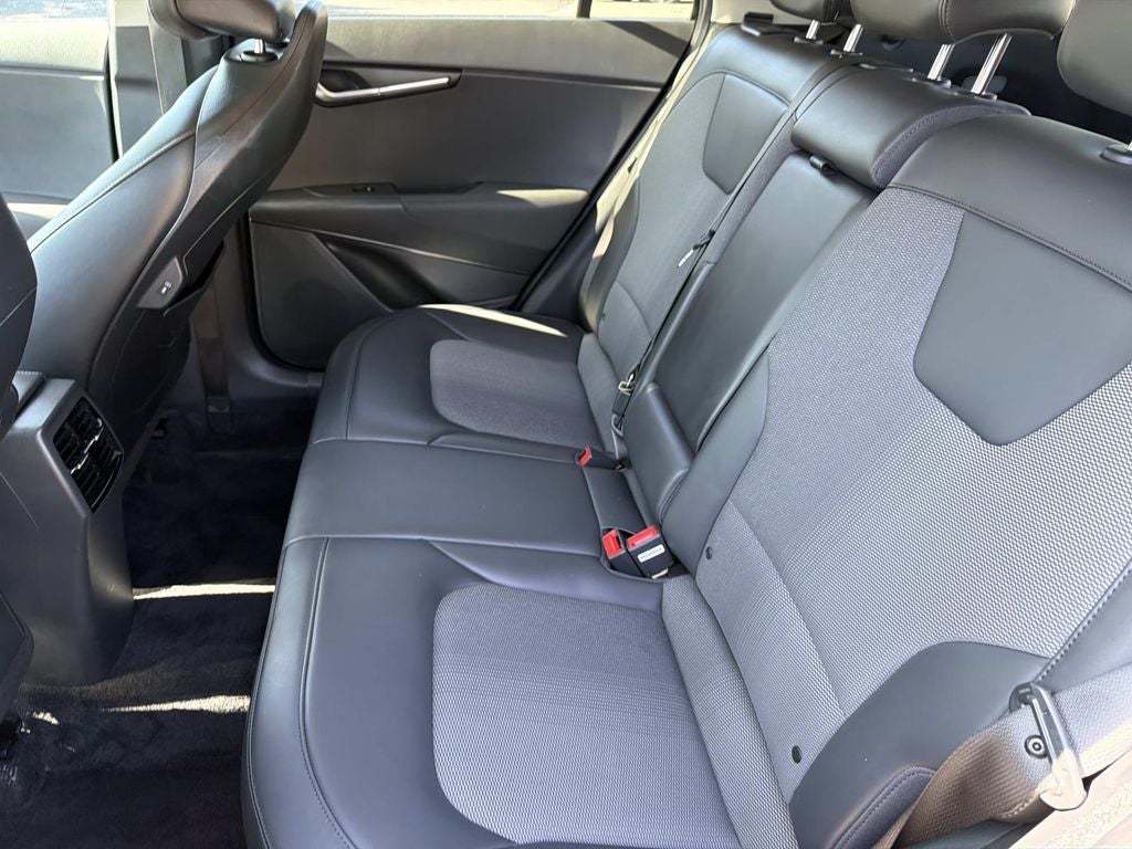 2025 Kia Niro Plug-In Hybrid EX