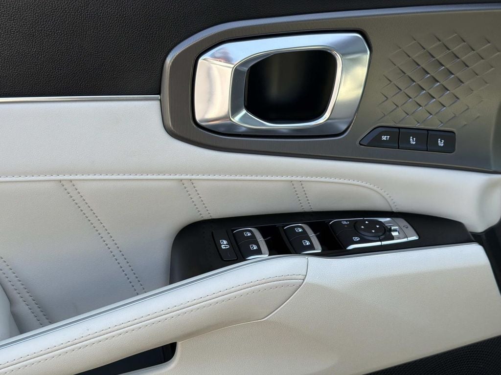 2025 Kia Sorento Plug-In Hybrid SX Prestige