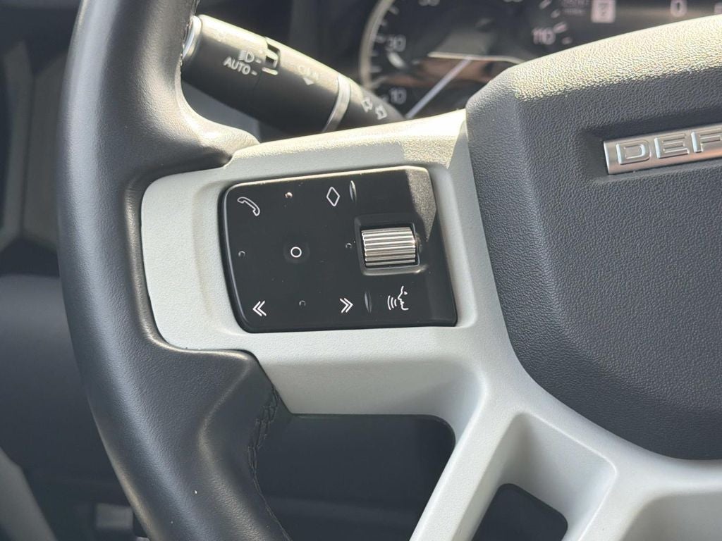 2023 Land Rover Defender 90 S