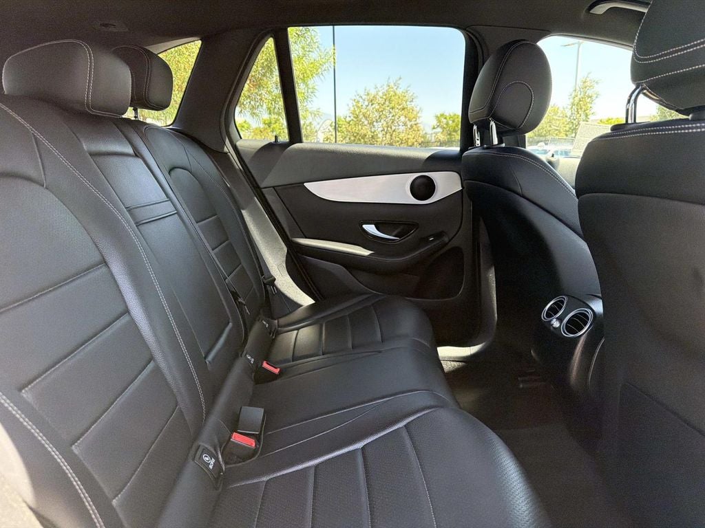 2022 Mercedes-Benz GLC GLC 300