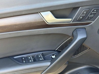 2022 Audi Q5 45 S line Premium Plus quattro
