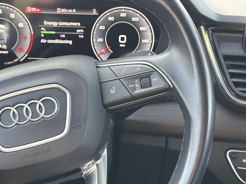 2022 Audi Q5 45 S line Premium Plus quattro