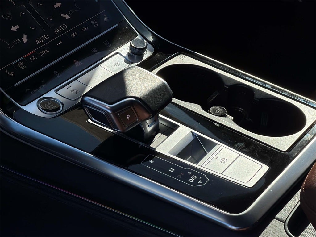 2022 Audi Q8 55 Prestige quattro