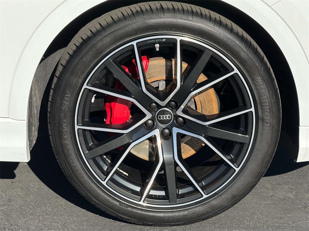 2022 Audi Q8 55 Prestige quattro