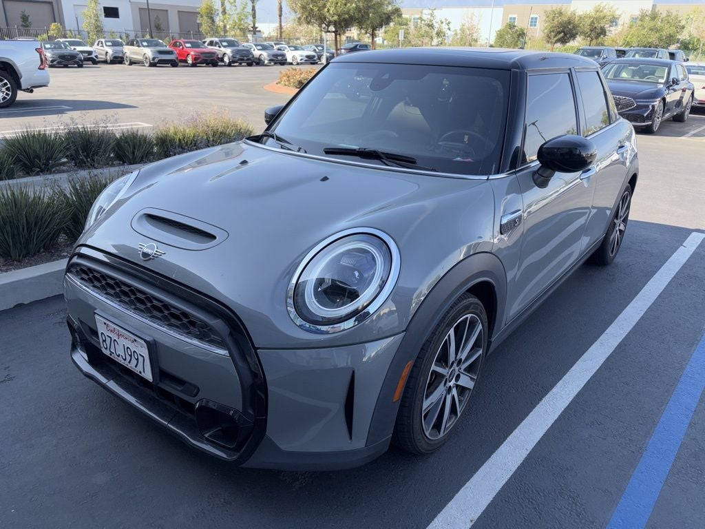 2022 MINI Cooper S Signature