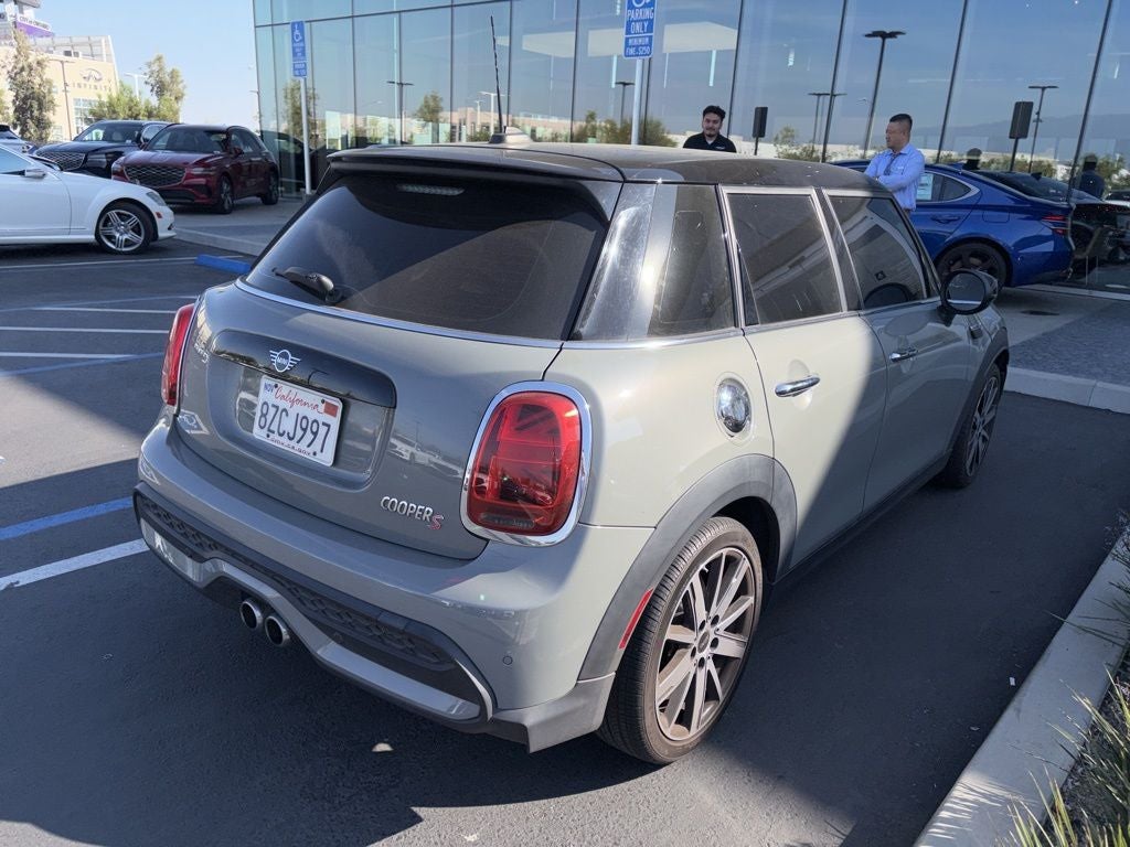 2022 MINI Cooper S Signature