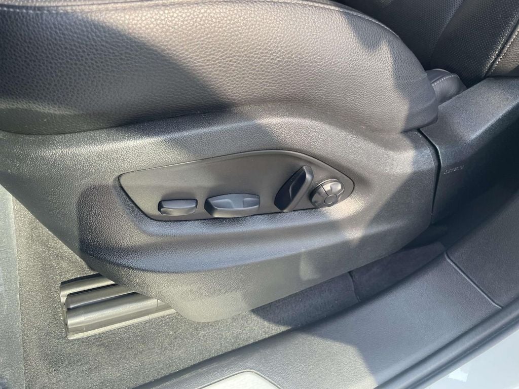 2024 Porsche Cayenne AWD