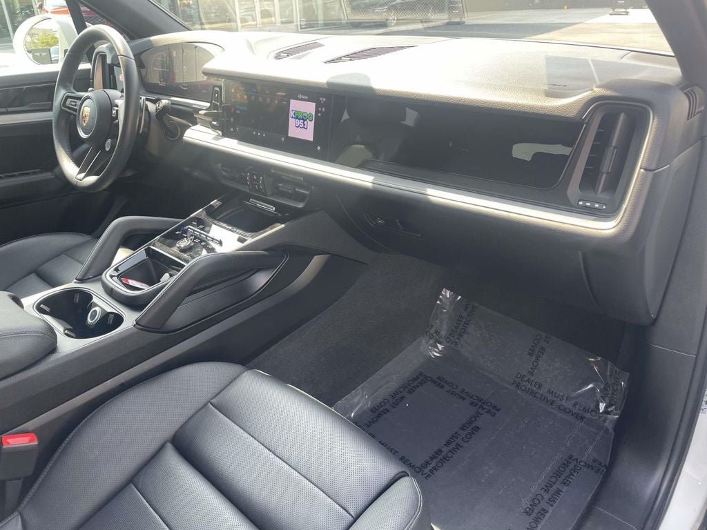 2024 Porsche Cayenne AWD