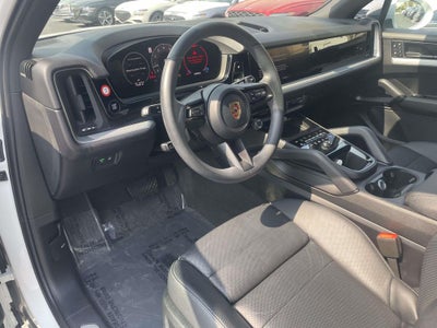 2024 Porsche Cayenne AWD