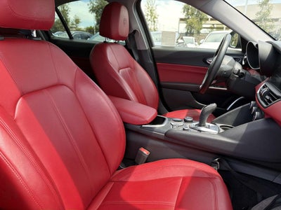 2020 Alfa Romeo Giulia Base